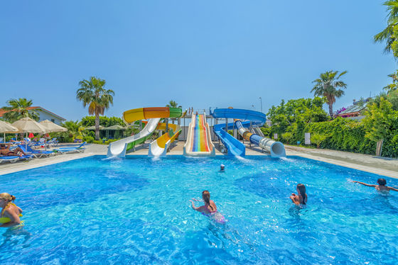 OEM Aqua Park zwembad accessoires Glasvezel waterglijbaan voor kinderen