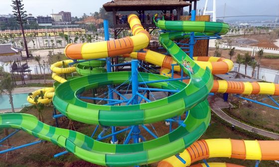 OEM Outdoor Commercieel Waterpark Kinderen Vermaakpark Ride Glasvezel Glijbaan