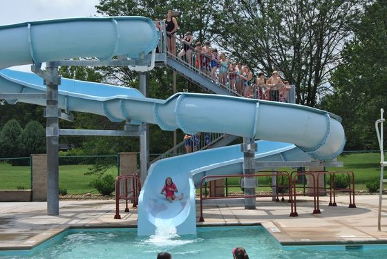 Goede prijs. Waterpark Vermaaktoestellen Glasvezel glijbanen Beursterrein Outdoor amusement park Rides For Kids online