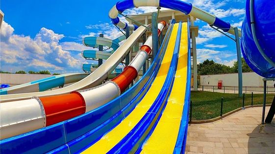 Goede prijs. Aqua Theme Park Vermaak Rides Kids Water Play Glasvezel Waterglijbaan online
