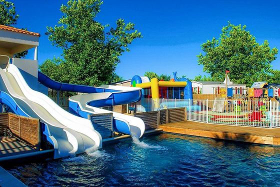 Goede prijs. OEM Kids Outdoor Playground zwembad Glasvezel waterglijbaan te koop online