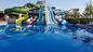 OEM Outdoor commercieel waterpark zwembad apparatuur glasvezelslide