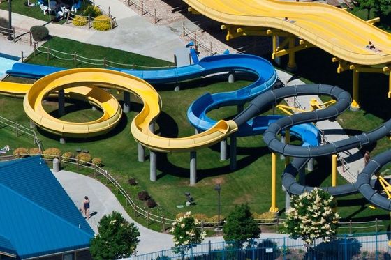 Watersport Vermaak Parkapparatuur voor volwassenen Buiten privé zwembad Glijbaan Voor kinderen
