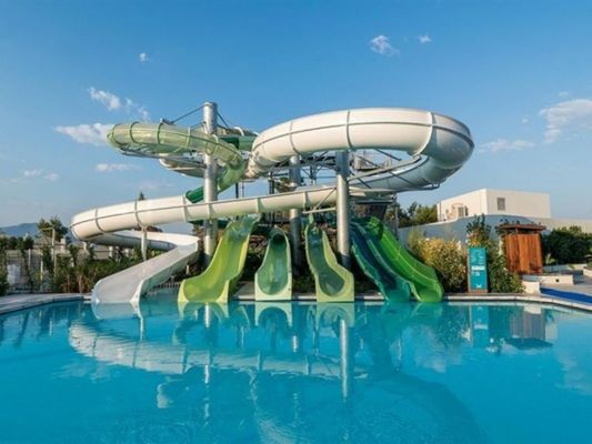 Volwassenen Outdoor Multi Glasvezel Glijbaan Set Voor Water Vermaakpark Speelplaats