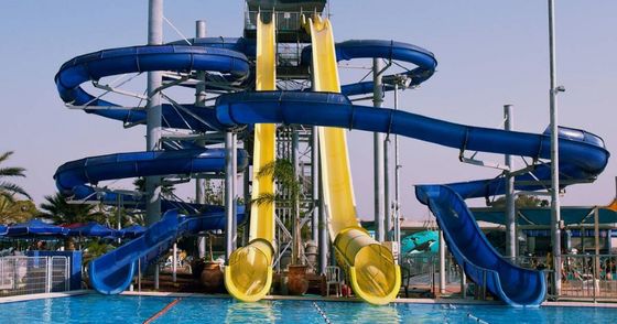 Goede prijs. OEM volwassenen glasvezel grote waterglijbanen voor commercieel water pretpark online