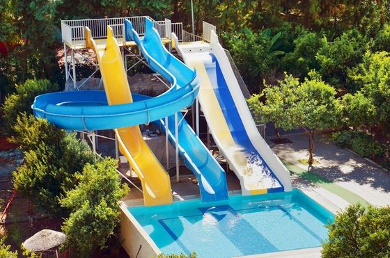 Goede prijs. OEM Water Equipment Play Amusemnt aqua Park Rides Pool Glijbaan te koop online