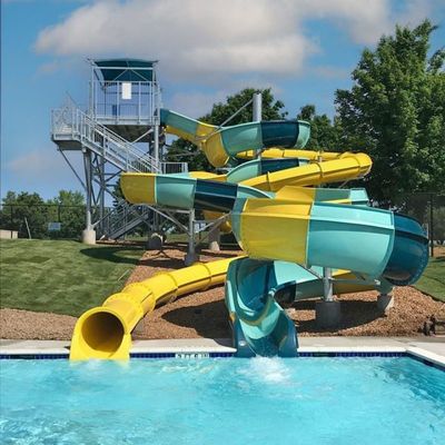 8m breed waterpark glijbaan Handel Commerciële glasvezel glijbanen Voor privé zwembaden