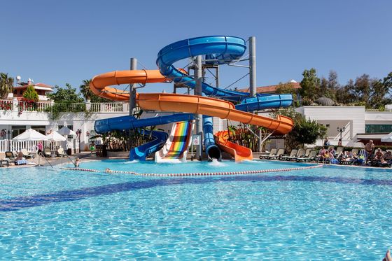 Goede prijs. OEM Waterplezierpark Kinderen spelen ritten Zwemmen Glasvezel waterglijbaan online
