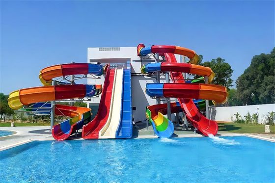 Goede prijs. Gegalvaniseerd staal buitenshuis waterpark glijbaan Aantrekkelijkheid Spelletjes Speelapparatuur Voor kinderen online