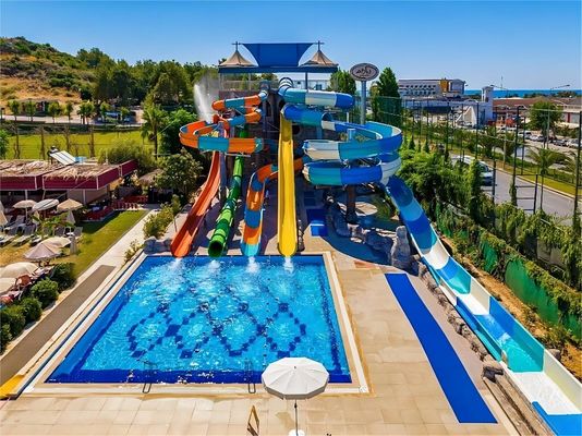 Indoor speeltuin zwembad Glasvezel waterglijbanen voor kinderen