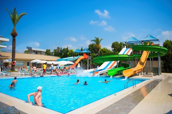 Kinderenplezierpark Zwemmen Kinderspeelgoed Glasvezel waterglijbanen