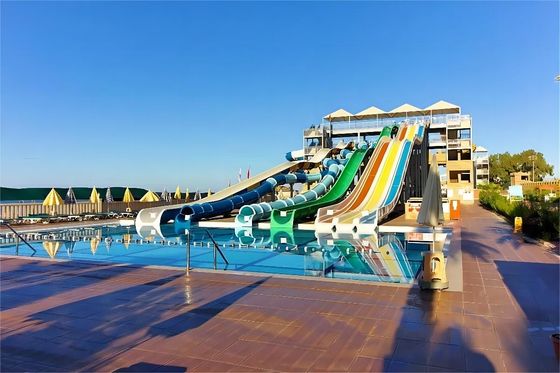 Aqua Park Custom zwembad Glasvezel waterglijbaan Voor kinderen