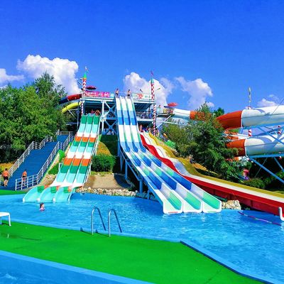 Goede prijs. ODM Kind Aqua Theme Park Zwem zwembad Water Fun Toy Rides Glasvezel Glij set online