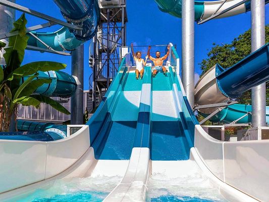 Goede prijs. Vermaakpark Rides zwembad apparatuur Zeewater Glasvezelslide online