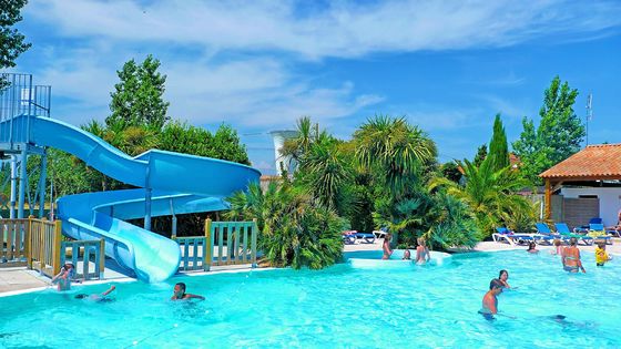Goede prijs. Commercieel zwembad waterspel Spel Glasvezelslide 10-12mm Dikte online