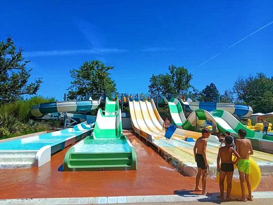 Kinderen spelen amusement water games glasvezel glijbaan voor zwembad