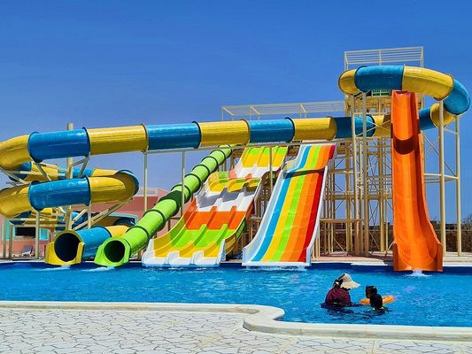 Goede prijs. Vermaakwaterpark zwembad water spiraal glijbaan groep voor kinderen online