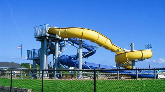 OEM Kinderen waterpark speeltuin zwembad buitenspellen glasvezelslide