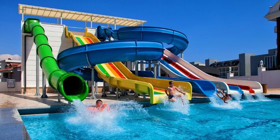 Goede prijs. Outdoor water spel voor kinderen amusementspark apparatuur met zwembad glijbaan online