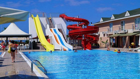 Waterspelpark Ontwerp van apparatuur Amusement Zwembad Ride Custom