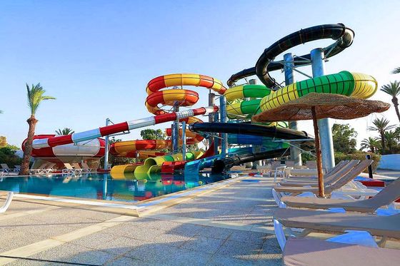 OEM Aqua Park Water Fun Game Equipment Glasvezel Waterglijbaan Voor zwembad