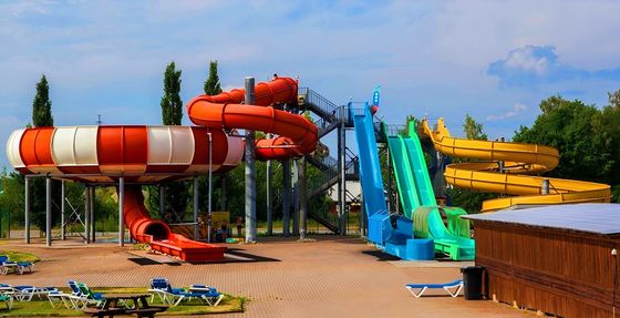 Goede prijs. Waterpark Kinderen Amusement zwembad Glasvezel Spiral Tube Bowl Slide Set online