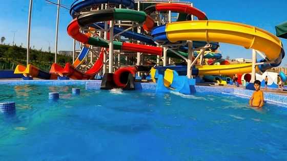 Goede prijs. Zwembadapparatuur Kleine spiraalslippen voor commerciële speeltuinen online