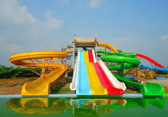 Amusement Aqua Park Apparatuur Vliegende Stijl Glasvezel Zwembadglijbaan Voor Kinderen