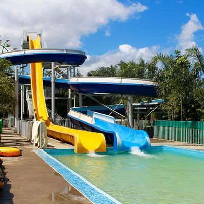 Goede prijs. High Speed Racing Fiberglass Water Park Slide with 6-8mm Thickness and Over 10 Years Service Life online