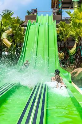 Goede prijs. High-Speed Racing Rainbow Fiberglass Slide for Commercial Water Parks with 30-60 Days Delivery online