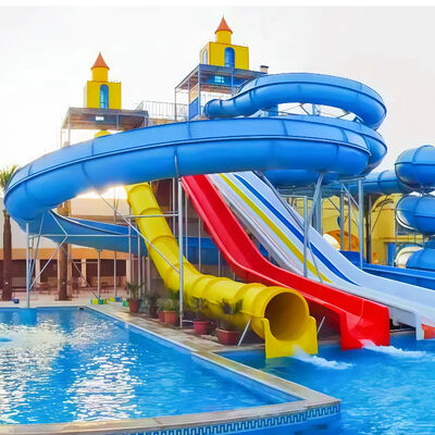 Goede prijs. Gepersonaliseerde glasvezel water glijbaan combinatie 8-10 mm dik voor commercieel waterpark zwembad Een jaar garantie online