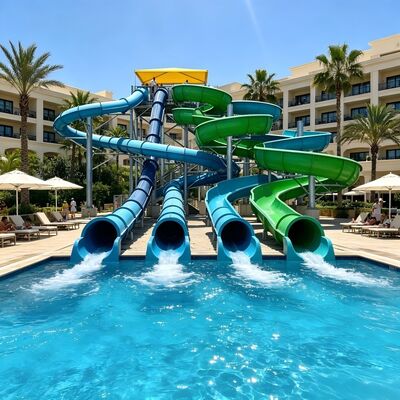 Goede prijs. Op maat gemaakte spiraalvormige spiraalvormige waterglijbaancombinatie voor professioneel aquaparkproject online