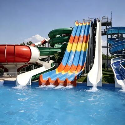 Goede prijs. Commerciële meerdere rijstroken van glasvezel voor waterslippen voor waterparken zwembaden en resorts online