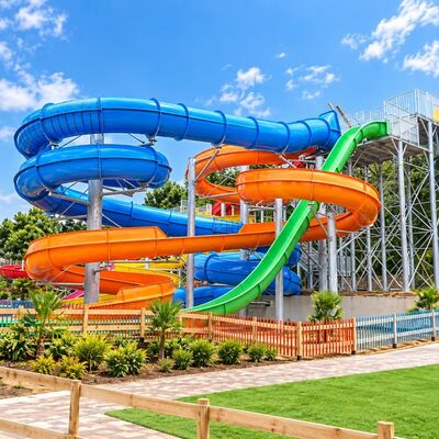 kwaliteit Waterglijbaan Combinatie Glasvezel Open Gesloten Multi Ride Voor waterparken Resort Hotel Gebruik Fabriek