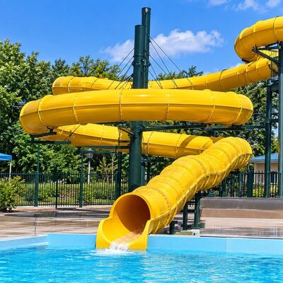 kwaliteit Oxideringsbestendige spiraalvormige glazen glijbaan voor een waterpark met 3D-ontwerp Fabriek